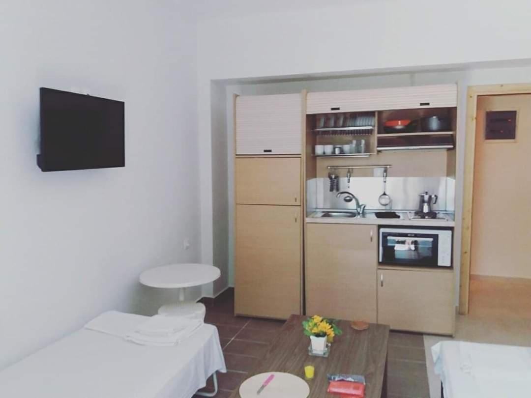 Elizabeth Hotel Kallithea  Exterior photo